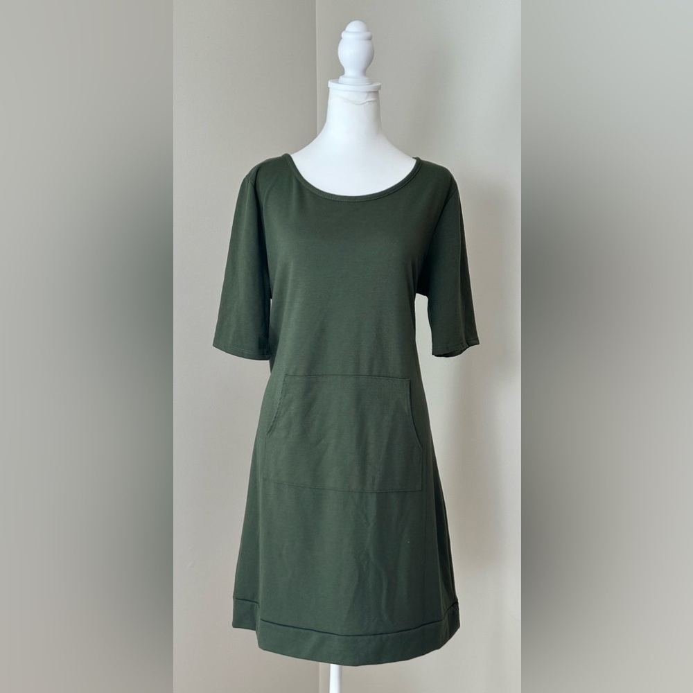 C'est la Vie Women's Rounded Neck 1/2 Sleeve Knit Mini Dress Size Large Green